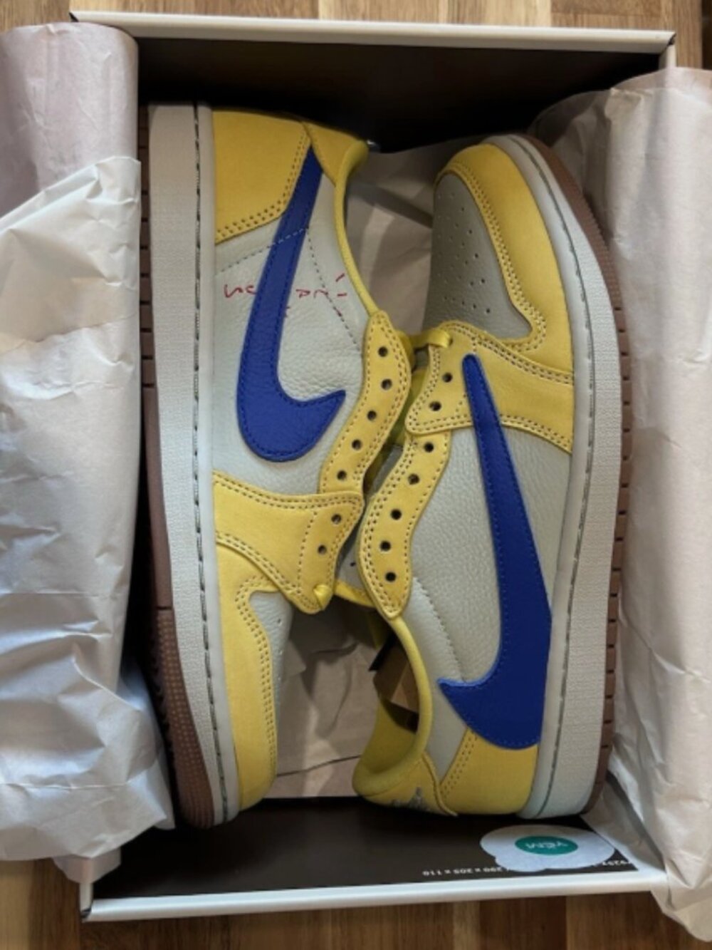 Travis Scott x Air Jordan 1 Retro OG SP Low Canary